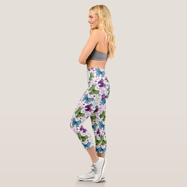 Trippy Hippy Retro Butterfly Capri Leggings (Links)