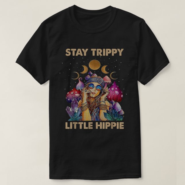 Trippy Little Hippie Fungus Magic Psilocybin bleib T-Shirt (Design vorne)