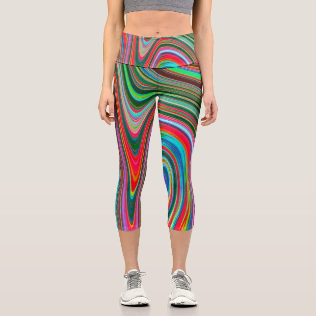 Trippy Red, Green und Blue Abstrakt Groovy Art Capri Leggings (Vorderseite)