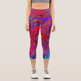 Trippy Red und Lila Abstrakt Retro Liquid Swirl Capri Leggings