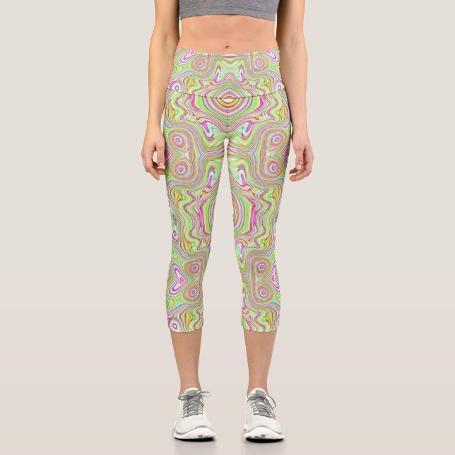 Trippy Retro Pink und Lime Green Abstraktes Muster Capri Leggings (Vorderseite)
