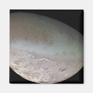 Triton, der größte Mond des Planeten Neptun Magnet