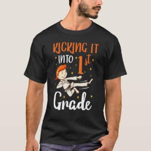Tritt es 1. Klasse Tae-Kwon-Do-Mädchen Karate zuer T-Shirt