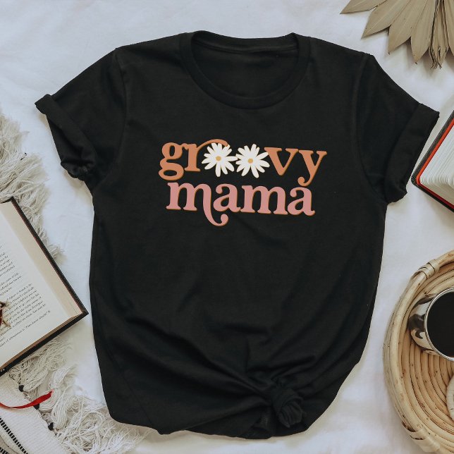 TRIXIE Retro Pink Orange Daisy Groovy Mama T-Shirt (Von Creator hochgeladen)