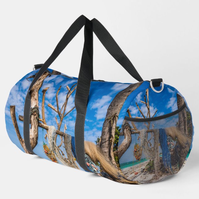 Trocknen der Netze am Strand Duffle Bag (Rechte Ecke)