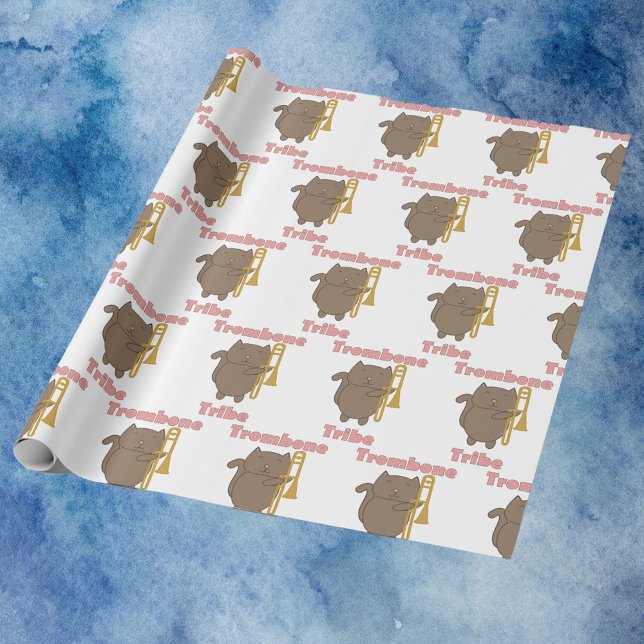 Trombone Tribe Cute Kitty Cat Pink Geschenkpapier (Wrapping paper with a pattern of brown cats with trombones & the words trombone tribe in pink.)