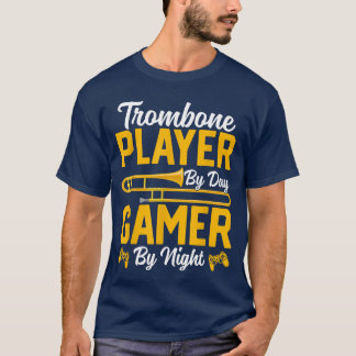 Trompetenspieler bei Tag, Gamer bei Nacht - Posaun T-Shirt