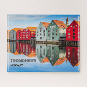 Trondheim Norwegen Fjord Rot und Grüne Zuhause Ger Puzzle