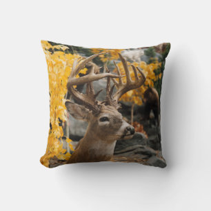 Trophy Deer Kissen