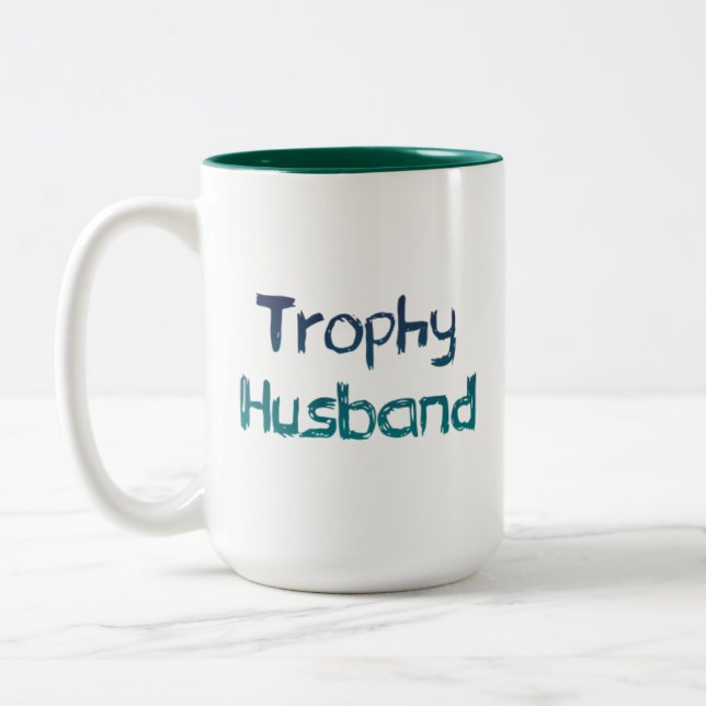 Trophy-Husband-Geschenk-Tasse Zweifarbige Tasse (Links)