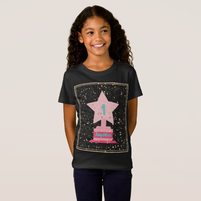 Trophy & Name Black Pink Star Girly Modern T-Shirt (Vorne ganz)