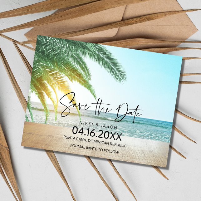 Tropical Beach Hochzeit in Urlaubsort Save the Dat Ankündigungspostkarte (Tropical Beach Destination Wedding Save the Date)