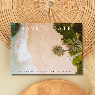 Tropical Beach Hochzeit in Urlaubsort Save the Dat Date