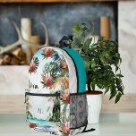 Tropical Beach Palm Floral | Monogramm Bedruckter Rucksack<br><div class="desc">Trendy Monogramm Design. Personalisieren Sie Ihre Daten mit Ihrem Namen, Monogramm, Initial oder Text. Ideal für unterwegs, im Fitnessraum oder im Freien. Entwerfen Sie personalisierte Rucksäcke für Schule, Arbeit oder Abenteuer in freier Wildbahn. Holen Sie sich einen für sich! Mit einem kräftigen Rucksack bereiten Sie sich auf ein Festival, eine...</div>