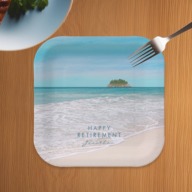 Tropical Beach Personalisiert "Happy Retirement" Pappteller (Von Creator hochgeladen)