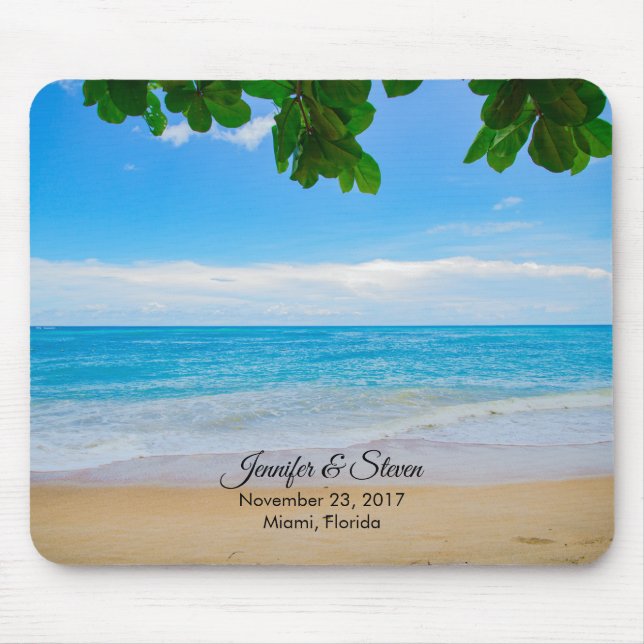 Tropical Beach Vacation Island Wedding Mousepad (Vorne)