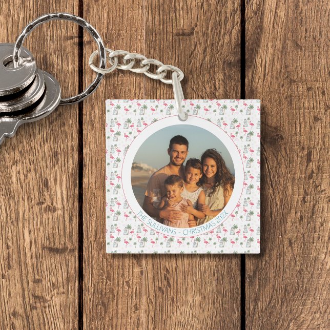 Tropical Christmas Pink Flamingo Family Photo Schlüsselanhänger (Pink flamingo tropical Christmas family photo key chain)