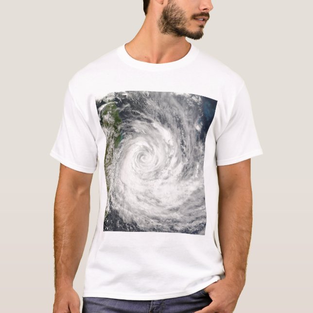 Tropical Cyclone Gamede von Madagaskar T-Shirt (Vorderseite)