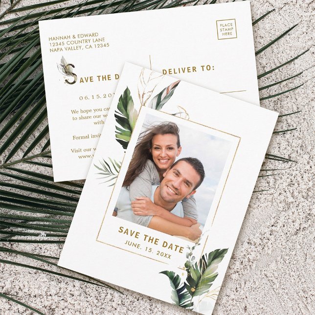 Tropical Foliage Gold Wedding Foto Save the Date Ankündigungspostkarte (Front & Back)