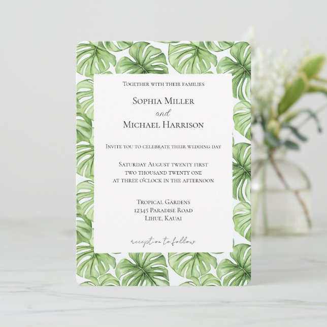 Tropical Green Leaves Wedding Einladung (Stehend Vorderseite)
