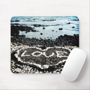 Tropical Hawaii Black Sand Beach Coral Liebe Herz Mousepad