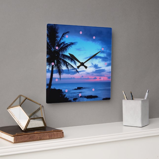 Tropical Island Beach Ocean Pink Blue Sunset Foto Quadratische Wanduhr (Büro)