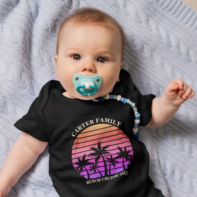 Tropical Island Sunset Custom Family Beach Tour Baby Strampler (Von Creator hochgeladen)