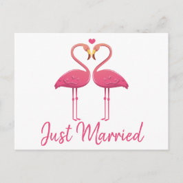 Tropical Just Married Pink Flamingo Wedding Ankündigungspostkarte