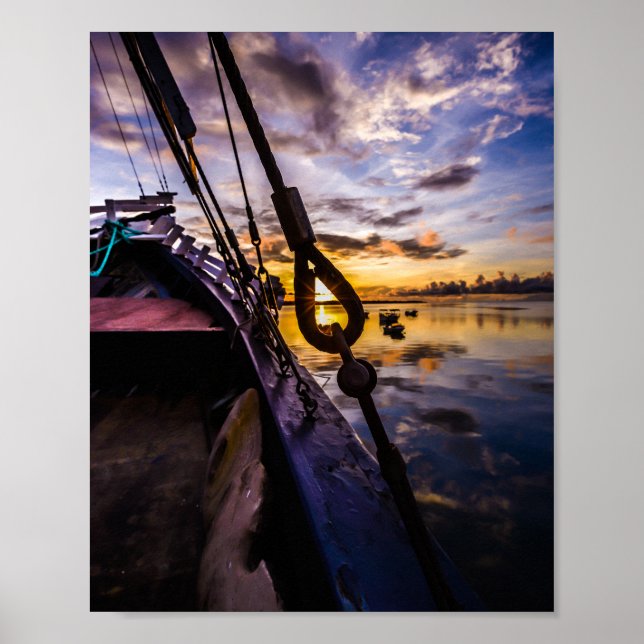 Tropical Lagoon Dawn Poster (Vorne)