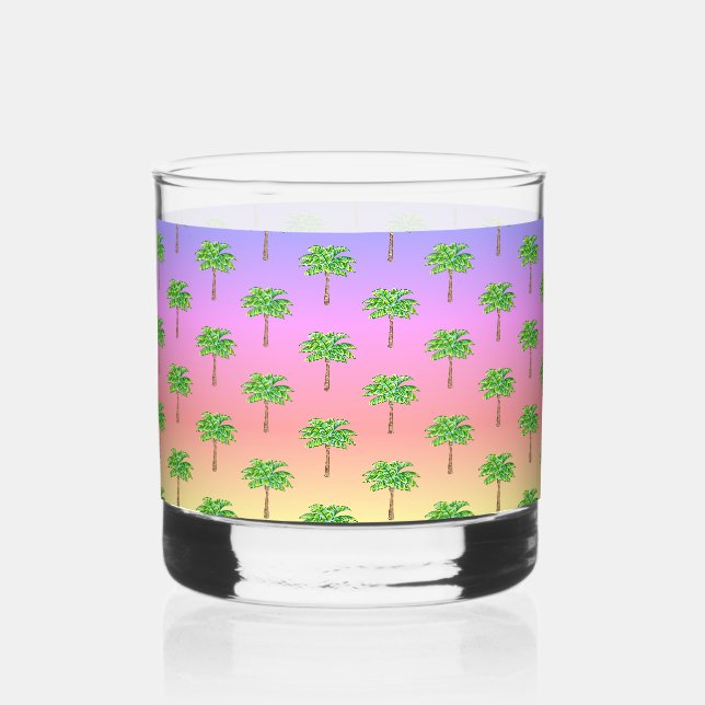 Tropical Sunset Island Green Palm Tree Whiskyglas (Vorderseite)