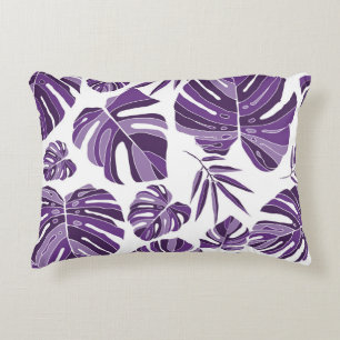 Tropical violet monstera leaves seamless pattern w dekokissen