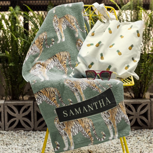 Tropisch grünes Aquarellmuster mit Namen Badhandtuch Set (Von Creator hochgeladen)