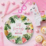 Tropisch-rosa-gelbe Flamingo Stilvoll Pappteller<br><div class="desc">Helles tropisches Blattwerk lasse flammenschone Geburtstagsparty-Teller. Ein modernes,  helles Aquarelldesign. Tropische Blumen,  Früchte und Flamingos. Teil einer hellen,  tropischen Sammlung.</div>