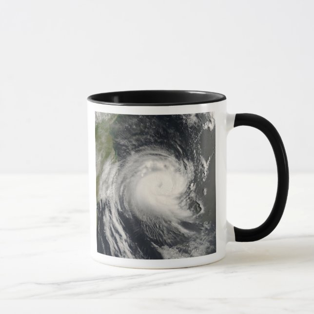 Tropisch-zyklischer Favio nähert sich Mosambik Tasse (Rechts)