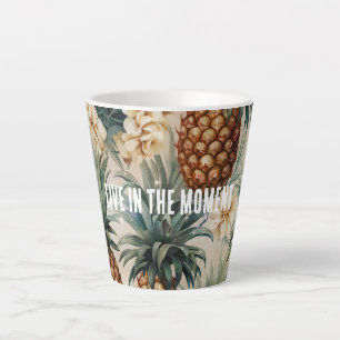 Tropische Ananas Blumen Milchtasse