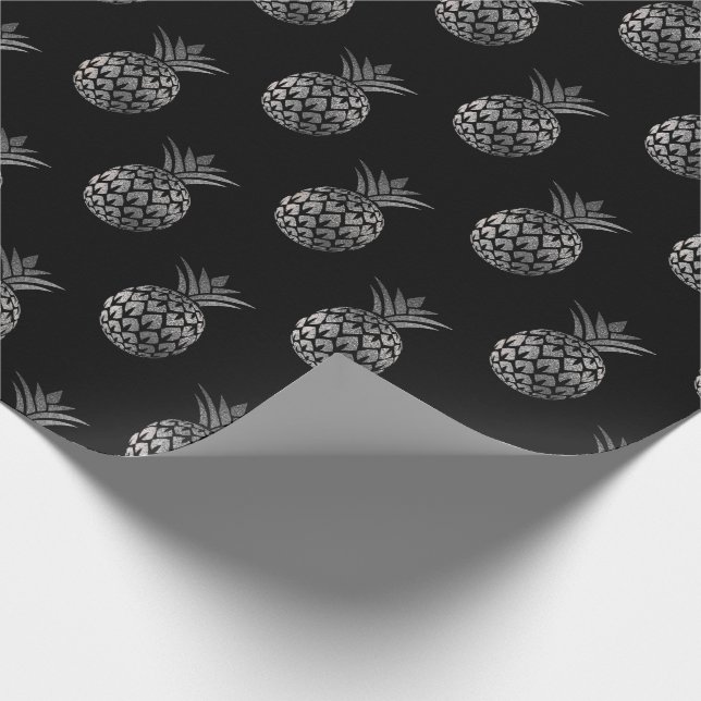 Tropische Ananas-Früchte Grau schwarz Silber Geschenkpapier (Ecke)