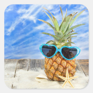 Tropische Ananas mit Sonnenbrille Quadratischer Aufkleber