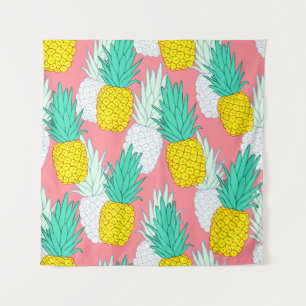 Tropische Ananas: Roter Cartoon Chic. Wandteppich