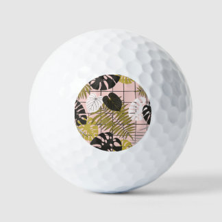 Tropische Blätter aus Palmen, stilvoller Sommer. Golfball