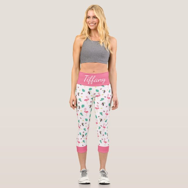 Tropische Blätter Rosa Flamingo bunter Toucan Capri Leggings (Vorderseite)