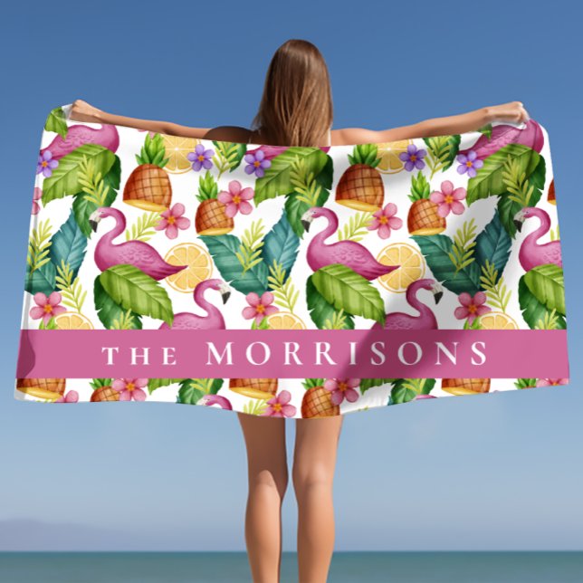 Tropische Blume und Blätter Pink Flamingo Custom Strandtuch (Tropical Flowers and Leaves Pink Flamingo Custom Beach Towel)