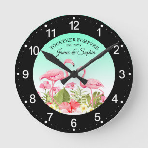 Tropische Blumen und Flamingos Design Runde Wanduhr