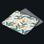 Tropische exotische Vögel und Blätter Laptopschutzhülle<br><div class="desc">Moderne Aquarellfarben,  exotische Vögel und üppige tropische Blätter nahtlos.</div>