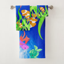 Tropische Hochseefische aus blauem Wasser