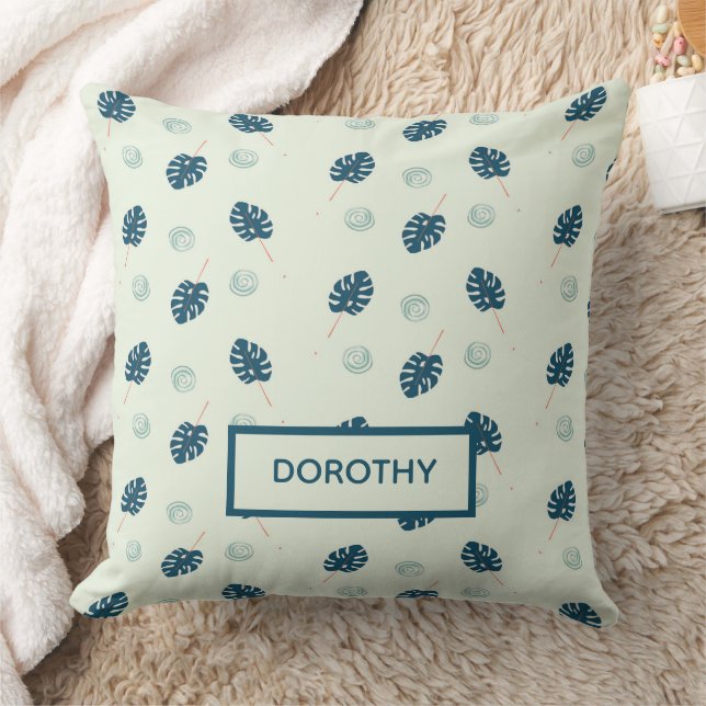 Tropische Monstera-Blätter Monogramm auf blau Kissen (Decke)