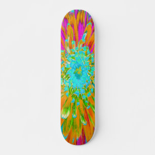 Tropische Orange und Heißrosa Dekorative Dahlie Skateboard