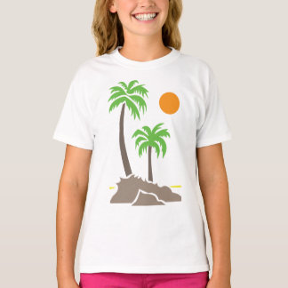 Tropische Palmen mit Sonne auf einer kleinen Insel T-Shirt