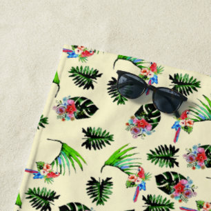 Tropische Papageien und Blumenmuster Strandtuch