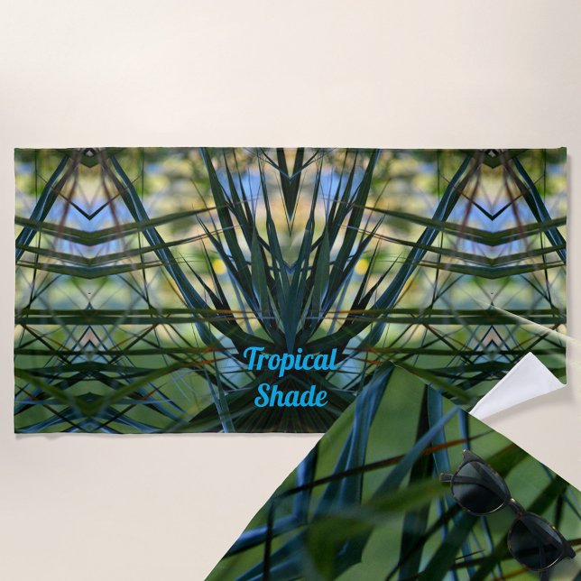 Tropische Schatten Strandtuch (Von Creator hochgeladen)