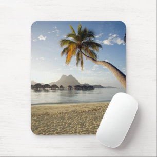 Tropische Strände   Beach Huts, Bora Bora Mousepad